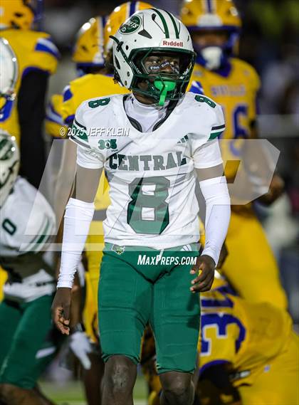 Thumbnail 3 in Central @ Northwestern (FHSAA 3A Regional Final) photogallery.