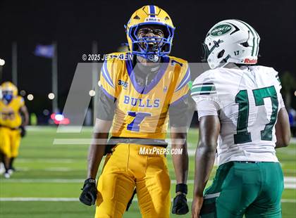 Thumbnail 2 in Central @ Northwestern (FHSAA 3A Regional Final) photogallery.