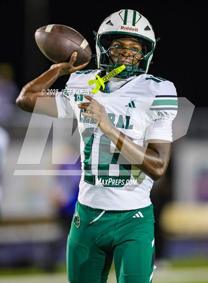 Thumbnail 3 in Central @ Northwestern (FHSAA 3A Regional Final) photogallery.