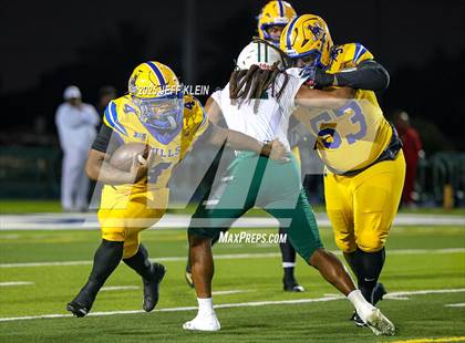 Thumbnail 3 in Central @ Northwestern (FHSAA 3A Regional Final) photogallery.