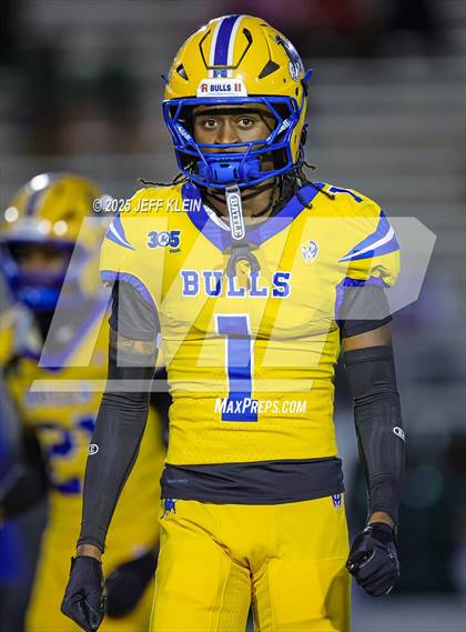 Thumbnail 2 in Central @ Northwestern (FHSAA 3A Regional Final) photogallery.