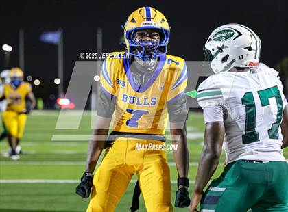 Thumbnail 1 in Central @ Northwestern (FHSAA 3A Regional Final) photogallery.