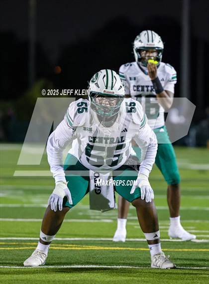 Thumbnail 3 in Central @ Northwestern (FHSAA 3A Regional Final) photogallery.