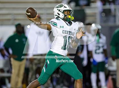 Thumbnail 2 in Central @ Northwestern (FHSAA 3A Regional Final) photogallery.