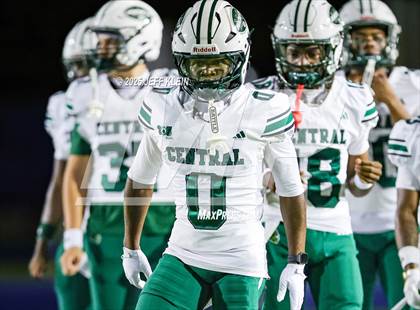 Thumbnail 1 in Central @ Northwestern (FHSAA 3A Regional Final) photogallery.