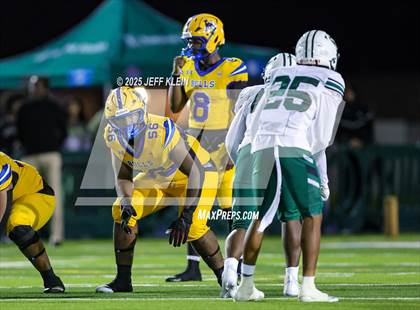 Thumbnail 2 in Central @ Northwestern (FHSAA 3A Regional Final) photogallery.