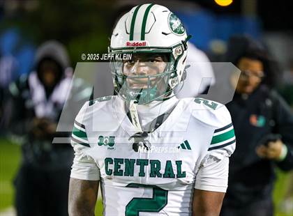 Thumbnail 1 in Central @ Northwestern (FHSAA 3A Regional Final) photogallery.