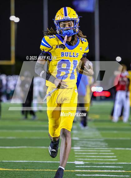 Thumbnail 3 in Central @ Northwestern (FHSAA 3A Regional Final) photogallery.