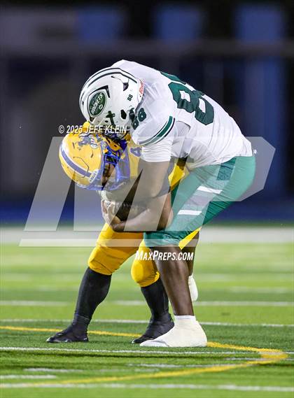 Thumbnail 1 in Central @ Northwestern (FHSAA 3A Regional Final) photogallery.