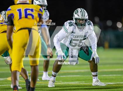 Thumbnail 3 in Central @ Northwestern (FHSAA 3A Regional Final) photogallery.