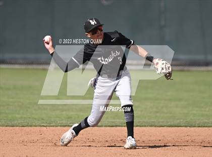 Thumbnail 2 in Laguna Hills @ University photogallery.