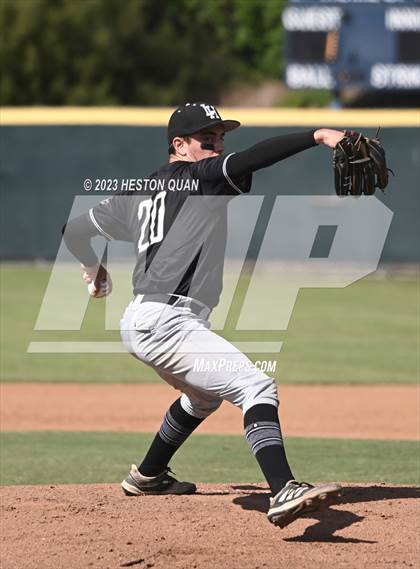 Thumbnail 3 in Laguna Hills @ University photogallery.