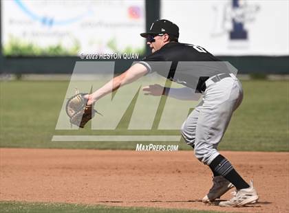 Thumbnail 2 in Laguna Hills @ University photogallery.