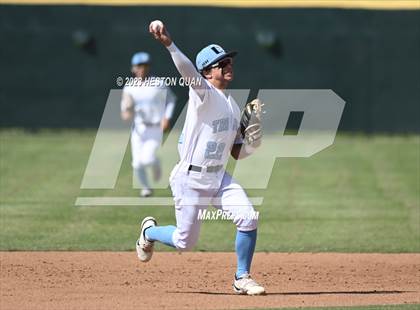 Thumbnail 2 in Laguna Hills @ University photogallery.