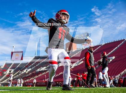 Thumbnail 3 in American Fork vs. Skyridge (UHSAA 6A Semifinal) photogallery.