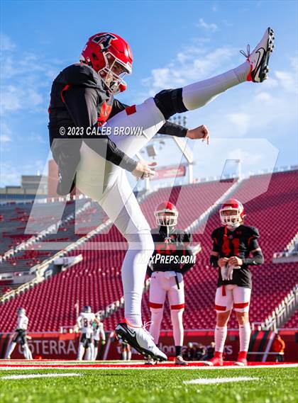 Thumbnail 3 in American Fork vs. Skyridge (UHSAA 6A Semifinal) photogallery.