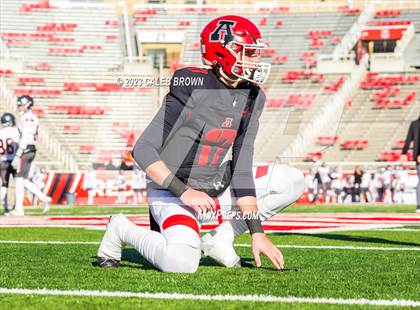Thumbnail 3 in American Fork vs. Skyridge (UHSAA 6A Semifinal) photogallery.