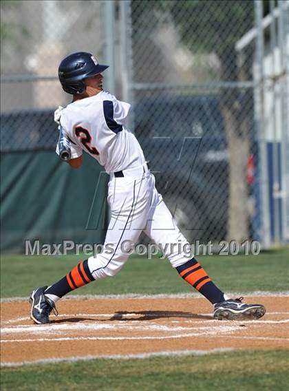 Thumbnail 3 in Sachse vs White (Texas 5A Region II Playoffs) photogallery.
