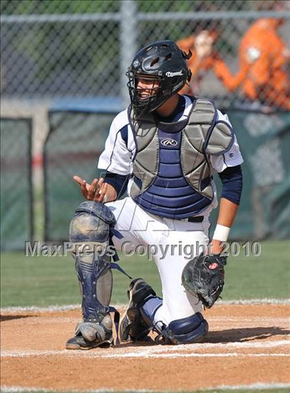 Thumbnail 3 in Sachse vs White (Texas 5A Region II Playoffs) photogallery.