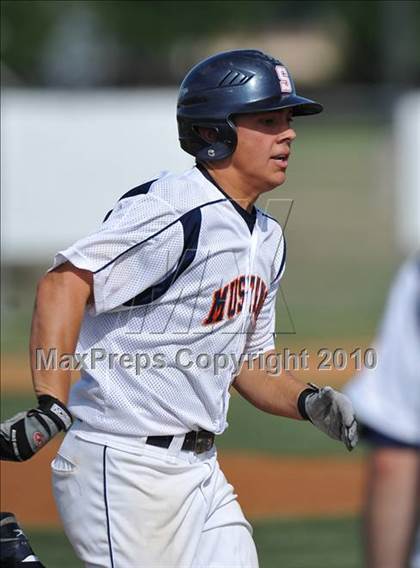 Thumbnail 3 in Sachse vs White (Texas 5A Region II Playoffs) photogallery.
