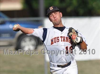 Thumbnail 2 in Sachse vs White (Texas 5A Region II Playoffs) photogallery.