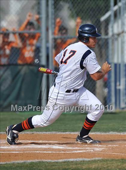 Thumbnail 1 in Sachse vs White (Texas 5A Region II Playoffs) photogallery.