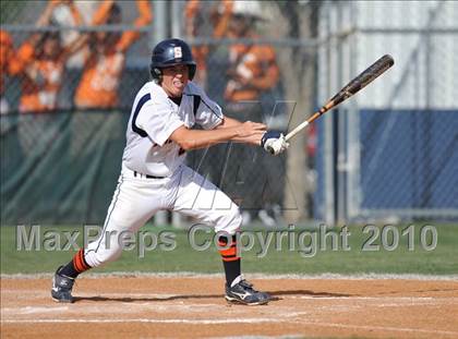 Thumbnail 3 in Sachse vs White (Texas 5A Region II Playoffs) photogallery.