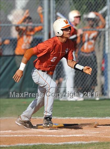 Thumbnail 2 in Sachse vs White (Texas 5A Region II Playoffs) photogallery.