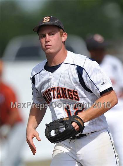 Thumbnail 1 in Sachse vs White (Texas 5A Region II Playoffs) photogallery.