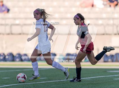 Thumbnail 2 in Cy-Fair vs Tompkins (UIL 6A Area PlayOffs) photogallery.