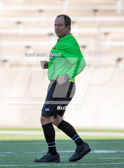 Thumbnail 1 in Cy-Fair vs Tompkins (UIL 6A Area PlayOffs) photogallery.