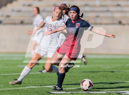 Thumbnail 2 in Cy-Fair vs Tompkins (UIL 6A Area PlayOffs) photogallery.