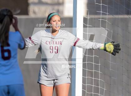 Thumbnail 2 in Cy-Fair vs Tompkins (UIL 6A Area PlayOffs) photogallery.