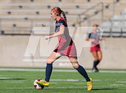 Thumbnail 3 in Cy-Fair vs Tompkins (UIL 6A Area PlayOffs) photogallery.