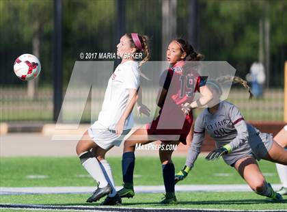 Thumbnail 3 in Cy-Fair vs Tompkins (UIL 6A Area PlayOffs) photogallery.