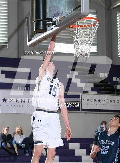 Thumbnail 2 in Pleasant Valley vs. Westlake (St. Hope Elite Classic) photogallery.