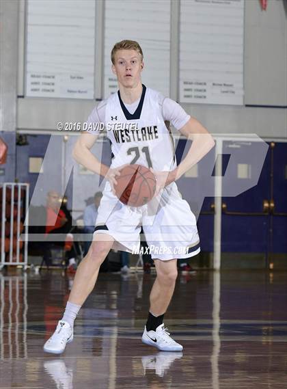 Thumbnail 1 in Pleasant Valley vs. Westlake (St. Hope Elite Classic) photogallery.