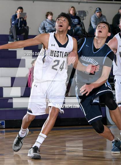 Thumbnail 2 in Pleasant Valley vs. Westlake (St. Hope Elite Classic) photogallery.