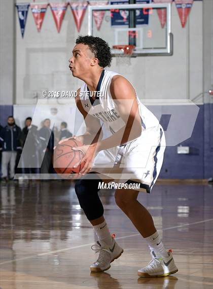 Thumbnail 3 in Pleasant Valley vs. Westlake (St. Hope Elite Classic) photogallery.