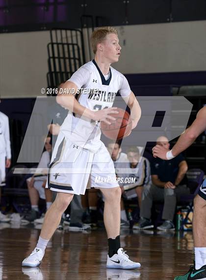 Thumbnail 2 in Pleasant Valley vs. Westlake (St. Hope Elite Classic) photogallery.