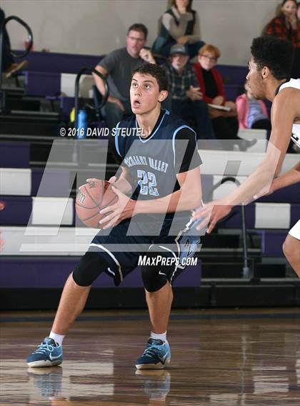 Thumbnail 3 in Pleasant Valley vs. Westlake (St. Hope Elite Classic) photogallery.