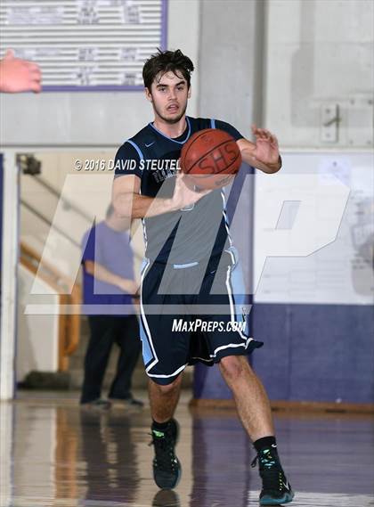 Thumbnail 2 in Pleasant Valley vs. Westlake (St. Hope Elite Classic) photogallery.