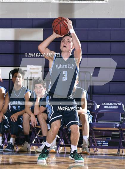 Thumbnail 2 in Pleasant Valley vs. Westlake (St. Hope Elite Classic) photogallery.