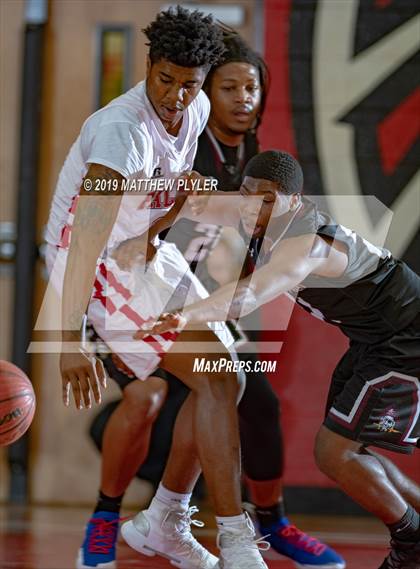Thumbnail 2 in Lumberton @ Seventy-First photogallery.