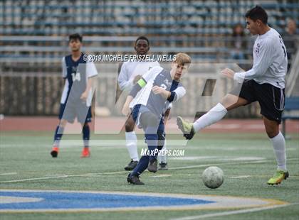 Thumbnail 2 in Madison vs. Mount Miguel (Grossmont Holiday Tournament) photogallery.