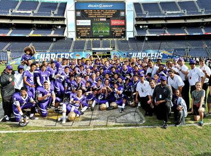 Thumbnail 1 in St. Augustine vs. Mission Bay (CIF SDS D2 Final) photogallery.