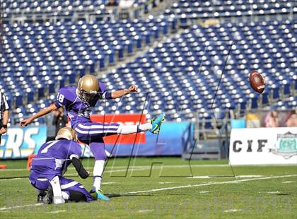 Thumbnail 3 in St. Augustine vs. Mission Bay (CIF SDS D2 Final) photogallery.