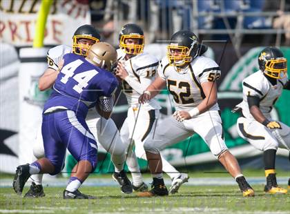 Thumbnail 3 in St. Augustine vs. Mission Bay (CIF SDS D2 Final) photogallery.