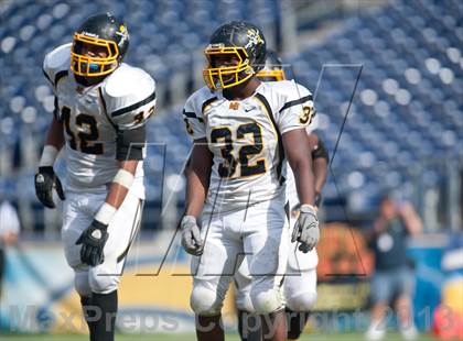 Thumbnail 2 in St. Augustine vs. Mission Bay (CIF SDS D2 Final) photogallery.