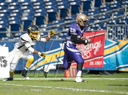 Thumbnail 1 in St. Augustine vs. Mission Bay (CIF SDS D2 Final) photogallery.